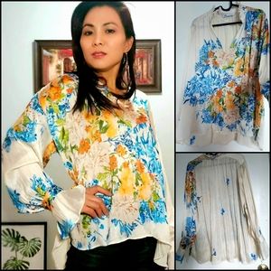 💥🔥 Final sale🎈 Zara floral blouse M